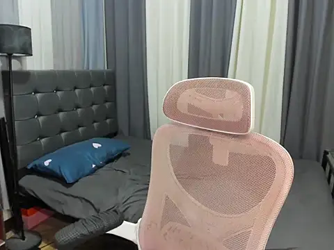 TinyCock_Rein Show in webcam