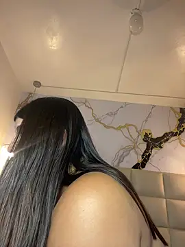 Lia_sexx: διαδικτυακό σόου στην κάμερα