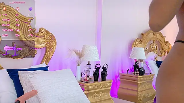 แชท XXX สดของ AshleyFerri