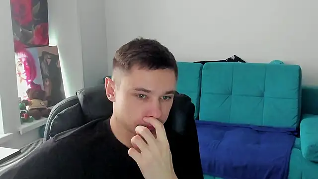 Alexmansuper's Live XXX Chat