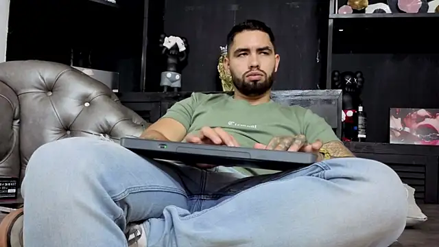 عرض كام matteosantos