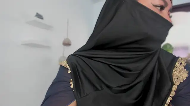 XXX chat uživo modela jazmin_anbar