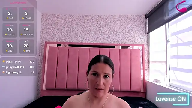 Barbara_fox__のライブXXXチャット