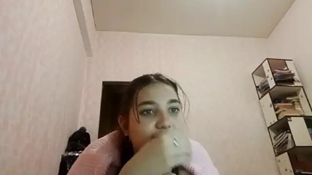 Онлайн чат XXX JanineThielman