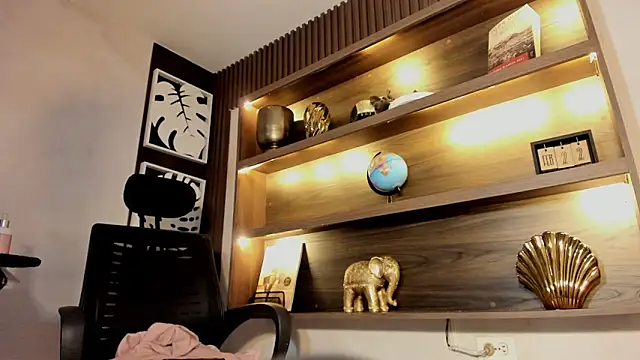 แชท XXX สดของ Maddysex_