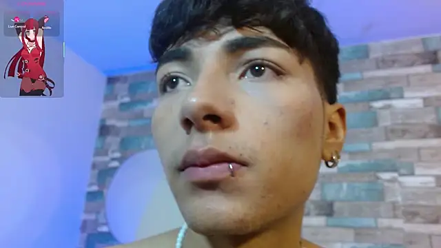 Živý XXX chat osamu_tay