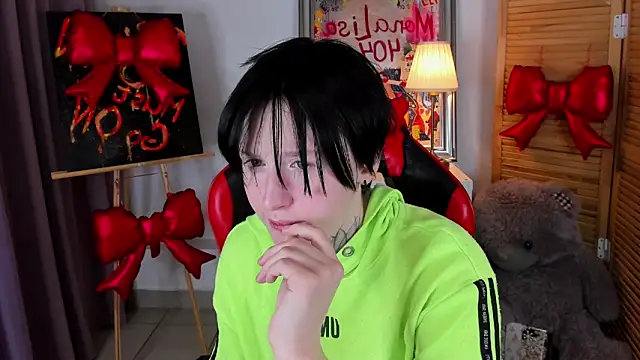 BakugoKatsuki 即時 XXX 聊天