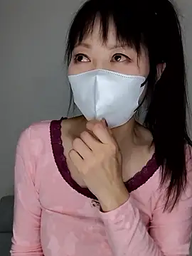 nanae_ch_jpn – Kamerová šou