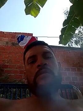 Chatroom XXX en direct de Hot_Veteran_1