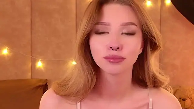 Sierra_Fane: απευθείας συνομιλία ΧΧΧ