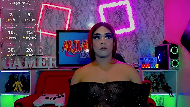 cristal_villael_ Show in webcam