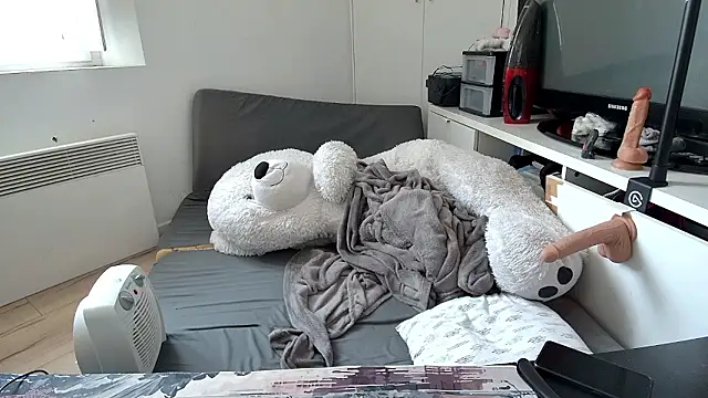 Czat XXX na żywo – CeriseLapine