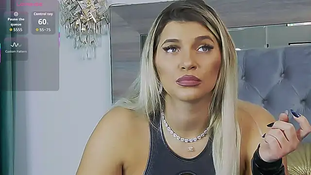 Lorehottie – Live XXX-chat