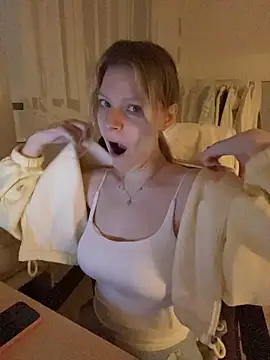 MaryHiggins élő XXX-chatje