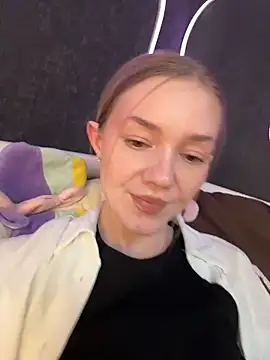 MilaMoone Live XXX-chat