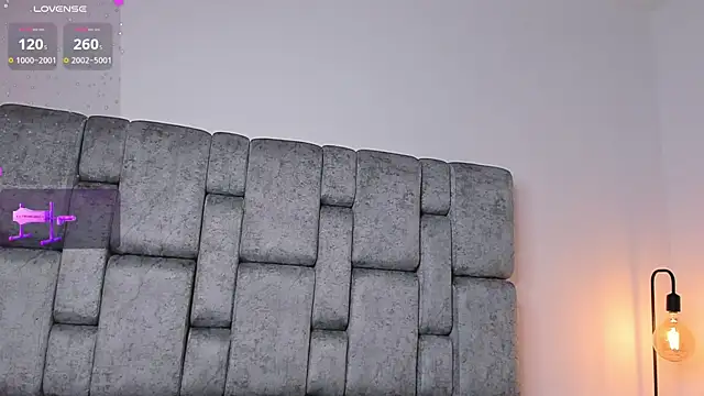 jhotta_fox élő XXX-chatje