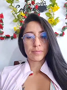 VALERY-03_ webkamerás műsora