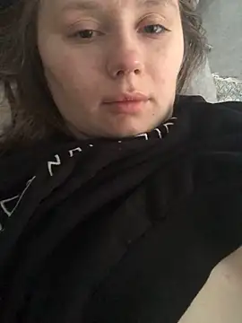 BeatriceAddams' Live XXX Chat