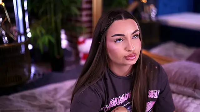 แชท XXX สดของ MillaSerene