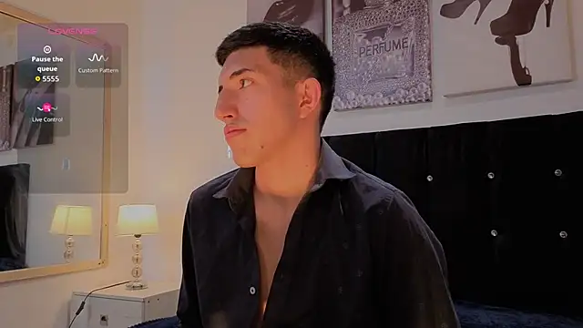 Chat XXX Live Un_Sluttyy