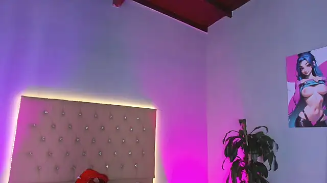 Chat XXX en directo de EmmaLawrence_