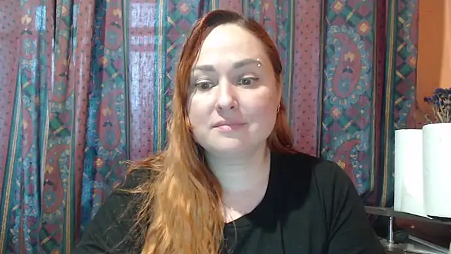 Chat +18 de Foxy_Kate3333 ao vivo