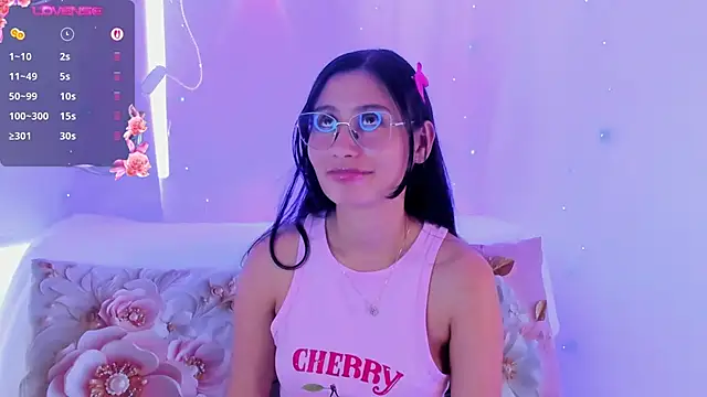 Онлайн чат XXX NayeCloud