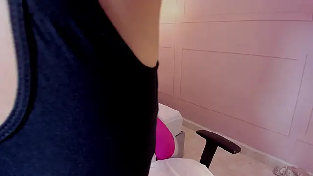 carol_69's Live XXX Chat