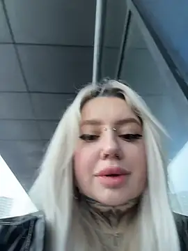 Chatroom XXX en direct de Chiibi