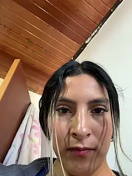 Cami_Leon2 网络视讯表演