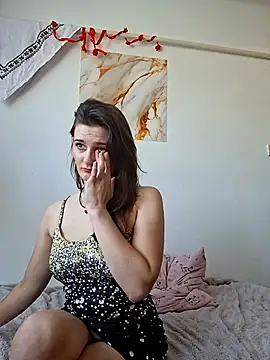 Nika_aa Chat XXX in diretta