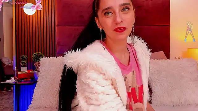 VanessaAngel Adlı Modelin Canlı XXX Sohbeti