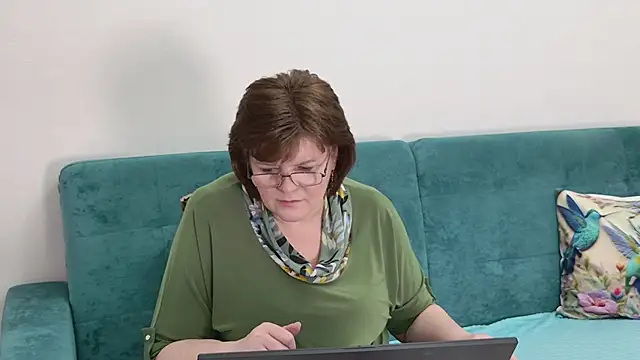 Sandra_Sunrise: онлайн-секс-чат