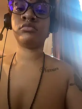 Živý XXX chat nickytheehawtie