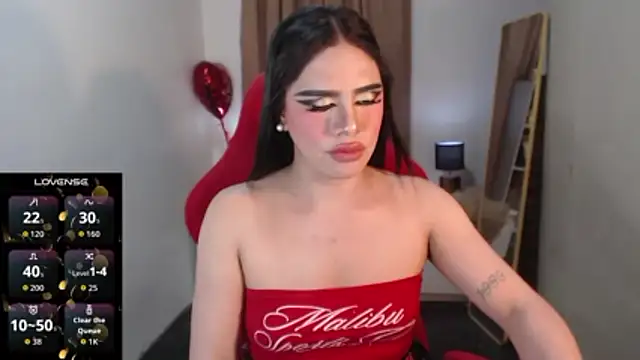 RebeccaTs élő XXX-chatje