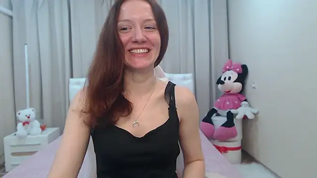 BarbaraStily 在線直播表演