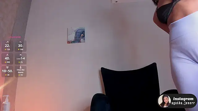 agatha_jener's Live XXX Chat