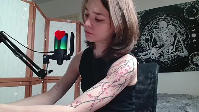 Mysterious_Toy – Live XXX-chat