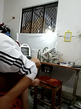 Webkamerová show KumarSilencesex21