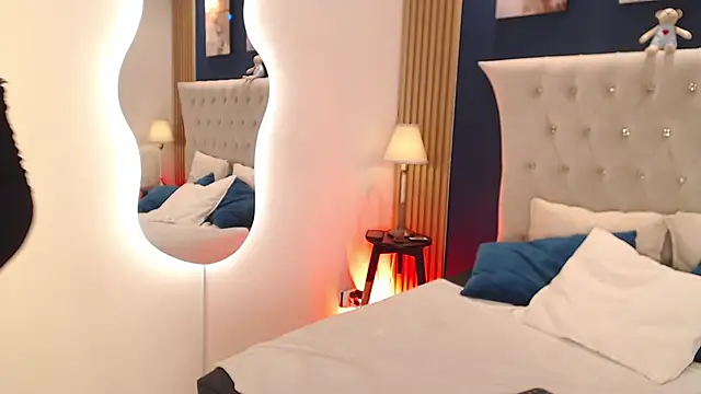 Онлайн чат XXX GloryShine