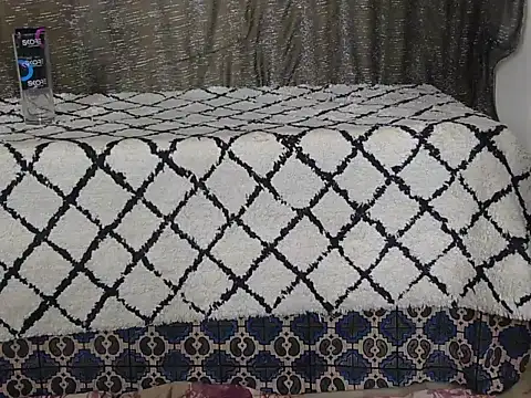 Secret_Bhabhi: вебкам-шоу