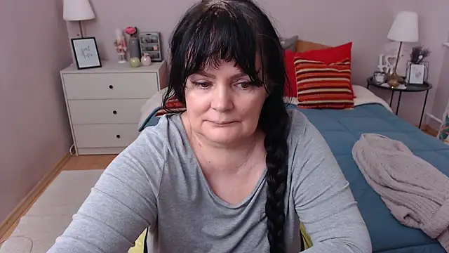 LeveMe2Nightt: απευθείας συνομιλία ΧΧΧ