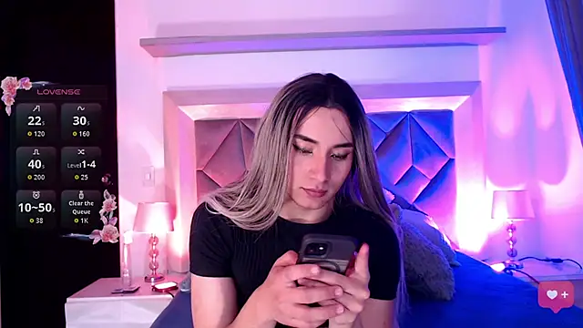 brihanna-young webkamerás műsora