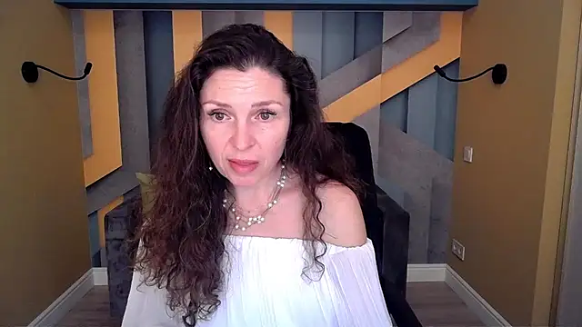 EllaLong 现场XXX聊天