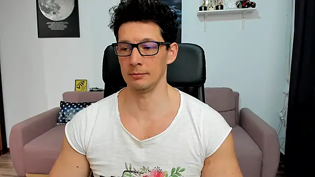 BrutusK08のウェブカメラショー