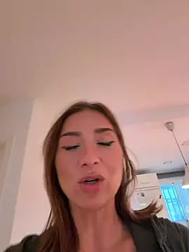 StracciaStella- Chat XXX live