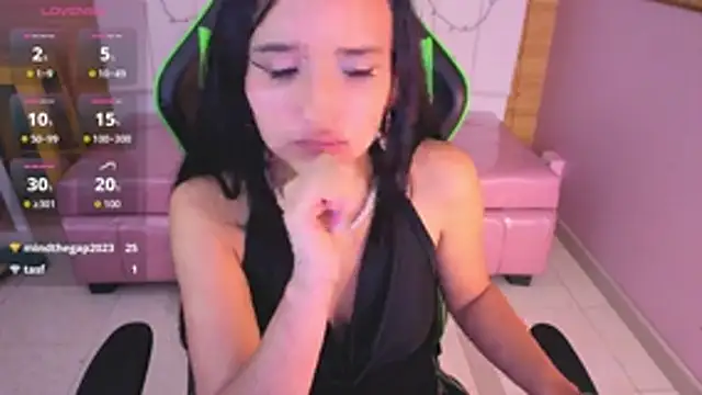 Онлайн чат XXX bella_vibess_s