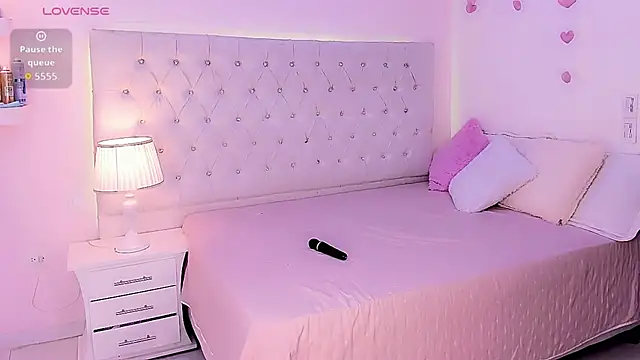 Michell_simons 即時 XXX 聊天