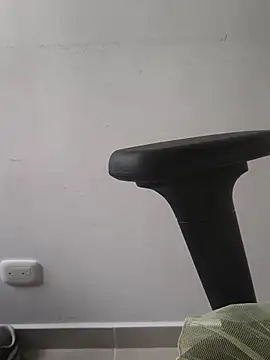 Kiitygirl: διαδικτυακό σόου στην κάμερα