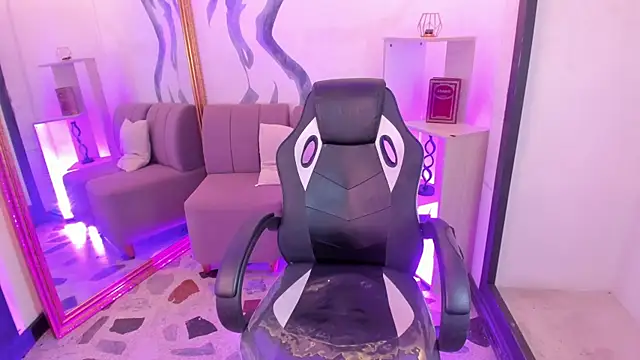 GemmaBrown's Live XXX Chat